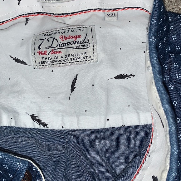 Men’s button down - Picture 3 of 4